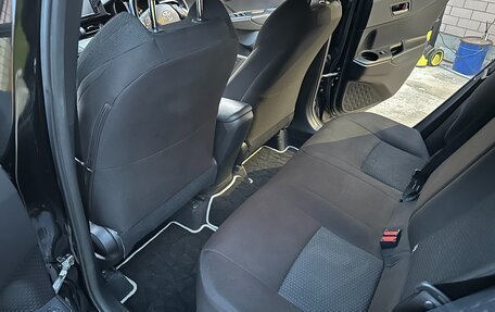 Toyota C-HR I рестайлинг, 2017 год, 2 320 000 рублей, 17 фотография