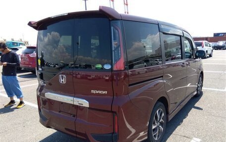 Honda Stepwgn IV, 2021 год, 2 550 000 рублей, 5 фотография