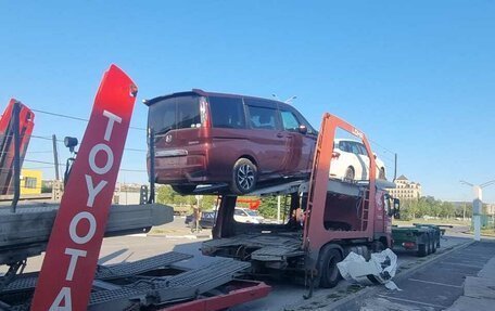 Honda Stepwgn IV, 2021 год, 2 550 000 рублей, 15 фотография