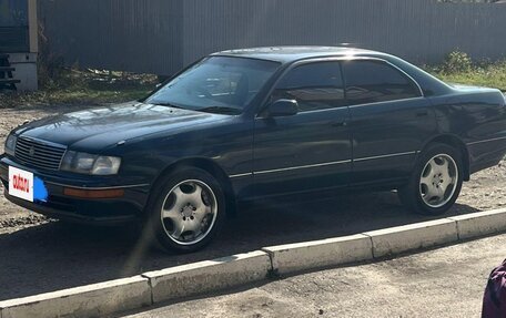 Toyota Crown, 1993 год, 250 000 рублей, 2 фотография