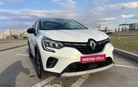Renault Kaptur I рестайлинг, 2020 год, 1 750 000 рублей, 2 фотография