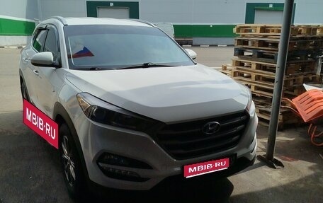 Hyundai Tucson III, 2018 год, 2 000 000 рублей, 1 фотография