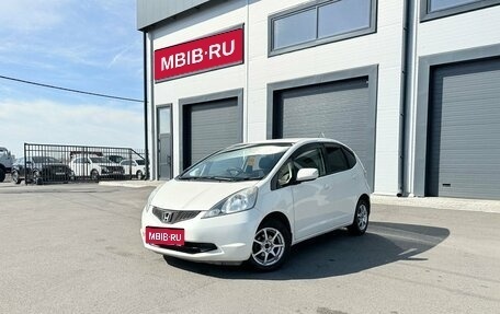 Honda Fit III, 2010 год, 839 000 рублей, 1 фотография