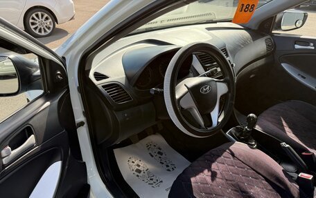 Hyundai Solaris II рестайлинг, 2012 год, 709 000 рублей, 10 фотография