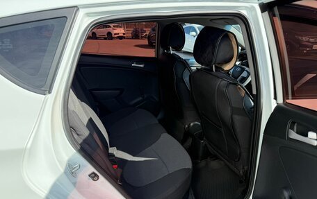 Hyundai Solaris II рестайлинг, 2012 год, 709 000 рублей, 18 фотография
