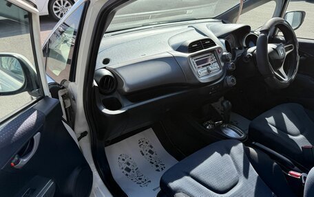 Honda Fit III, 2010 год, 839 000 рублей, 12 фотография