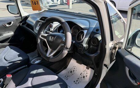 Honda Fit III, 2010 год, 839 000 рублей, 10 фотография