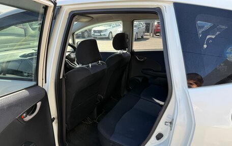 Honda Fit III, 2010 год, 839 000 рублей, 18 фотография