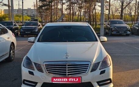 Mercedes-Benz E-Класс, 2012 год, 1 450 000 рублей, 1 фотография