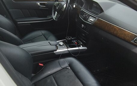 Mercedes-Benz E-Класс, 2012 год, 1 450 000 рублей, 8 фотография