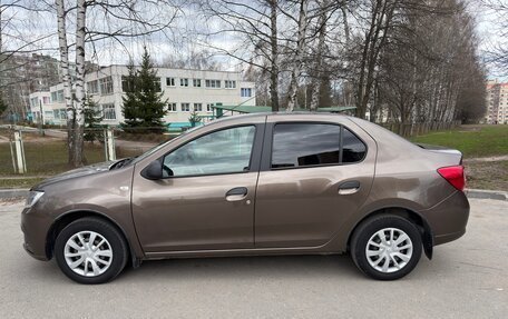 Renault Logan II, 2019 год, 950 000 рублей, 2 фотография