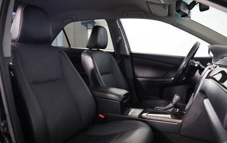 Toyota Camry, 2017 год, 2 299 000 рублей, 11 фотография