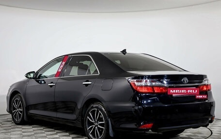 Toyota Camry, 2017 год, 2 299 000 рублей, 7 фотография