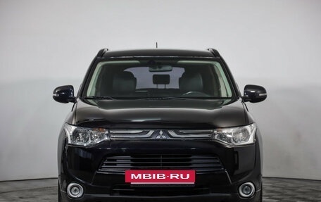Mitsubishi Outlander III рестайлинг 3, 2012 год, 1 149 000 рублей, 2 фотография