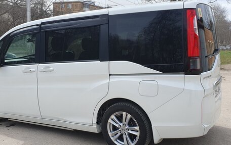 Honda Stepwgn IV, 2019 год, 2 200 000 рублей, 2 фотография