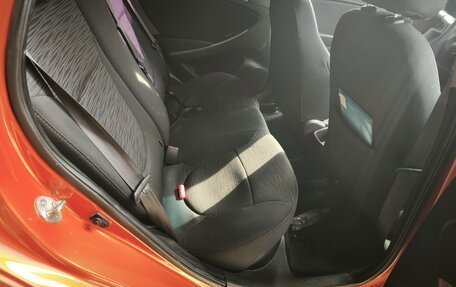 Hyundai Solaris II рестайлинг, 2015 год, 760 000 рублей, 12 фотография