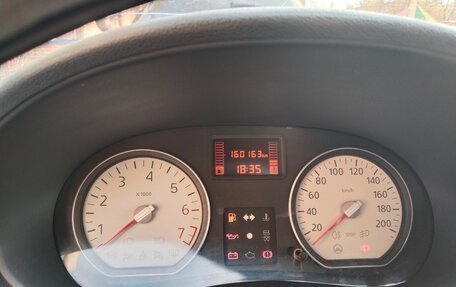Renault Logan I, 2011 год, 550 000 рублей, 4 фотография