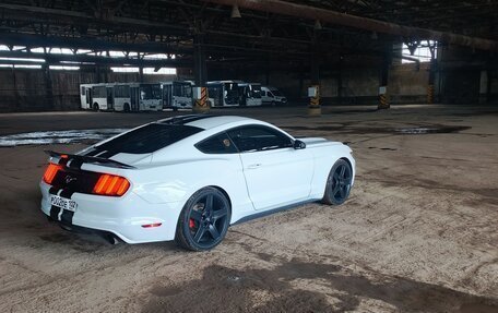 Ford Mustang VI рестайлинг, 2017 год, 2 900 000 рублей, 4 фотография