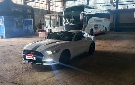 Ford Mustang VI рестайлинг, 2017 год, 2 900 000 рублей, 8 фотография