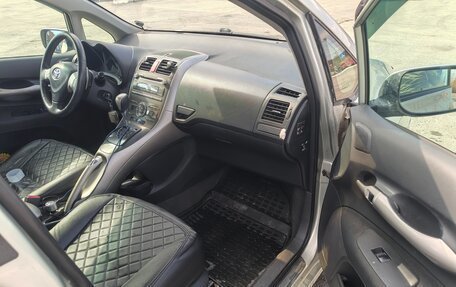 Toyota Auris II, 2008 год, 600 000 рублей, 5 фотография