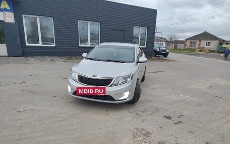 KIA Rio III рестайлинг, 2013 год, 850 000 рублей, 7 фотография