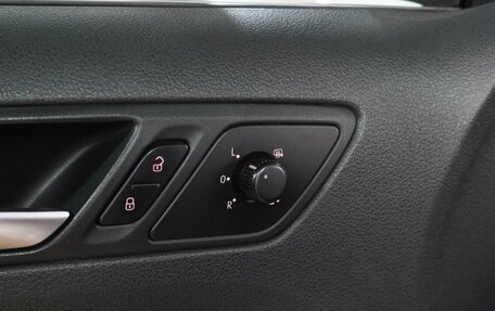 Volkswagen Jetta VI, 2012 год, 1 099 000 рублей, 17 фотография
