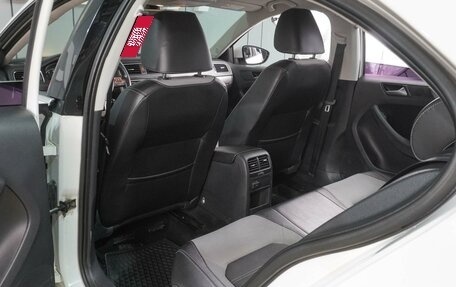 Volkswagen Jetta VI, 2012 год, 1 099 000 рублей, 11 фотография