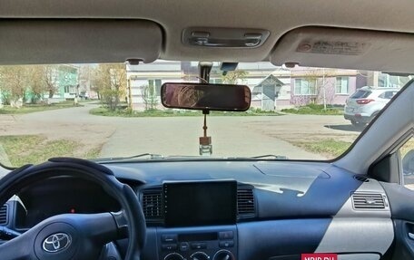 Toyota Corolla, 2004 год, 700 000 рублей, 7 фотография