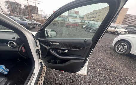 Mercedes-Benz GLC, 2017 год, 3 100 000 рублей, 17 фотография