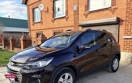 Chevrolet Trax, 2020 год, 1 900 000 рублей, 2 фотография