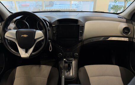 Chevrolet Cruze II, 2012 год, 670 000 рублей, 8 фотография