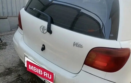 Toyota Vitz, 2003 год, 400 000 рублей, 1 фотография