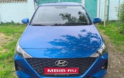 Hyundai Solaris II рестайлинг, 2020 год, 1 350 000 рублей, 1 фотография