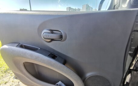 Nissan Micra III, 2004 год, 445 000 рублей, 10 фотография