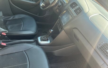 Volkswagen Polo VI (EU Market), 2015 год, 680 000 рублей, 6 фотография