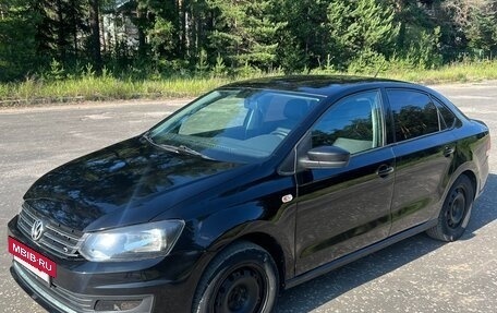 Volkswagen Polo VI (EU Market), 2015 год, 680 000 рублей, 5 фотография