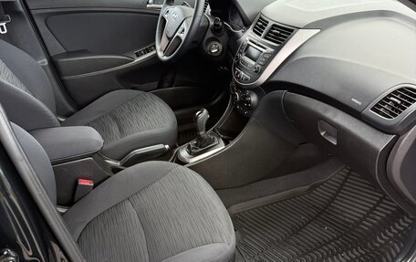 Hyundai Solaris II рестайлинг, 2014 год, 995 000 рублей, 19 фотография