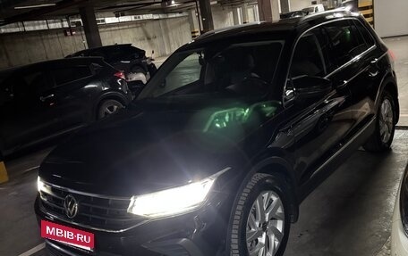 Volkswagen Tiguan II, 2021 год, 3 150 000 рублей, 5 фотография