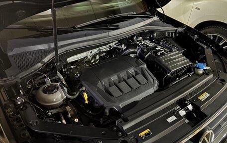 Volkswagen Tiguan II, 2021 год, 3 150 000 рублей, 11 фотография