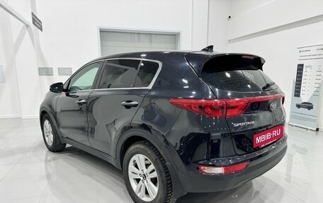 KIA Sportage IV рестайлинг, 2017 год, 1 945 000 рублей, 6 фотография