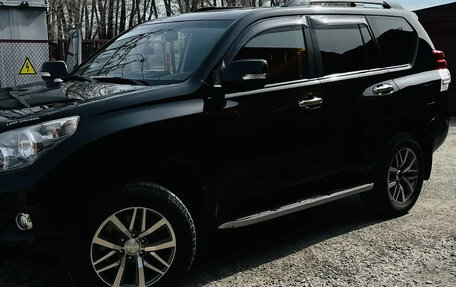 Toyota Land Cruiser Prado 150 рестайлинг 2, 2011 год, 3 300 000 рублей, 11 фотография