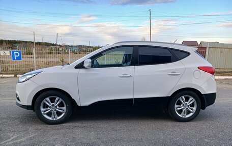 Hyundai ix35 I рестайлинг, 2011 год, 1 120 000 рублей, 4 фотография