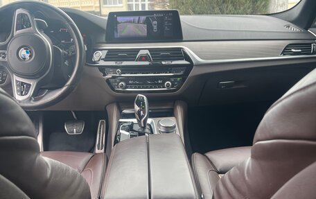 BMW 5 серия, 2019 год, 4 650 000 рублей, 14 фотография