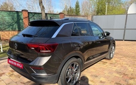Volkswagen T-Roc I, 2019 год, 2 750 000 рублей, 5 фотография
