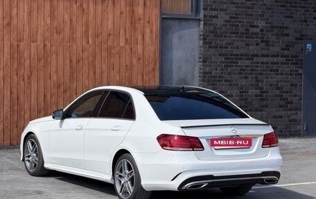 Mercedes-Benz E-Класс, 2013 год, 2 300 000 рублей, 4 фотография