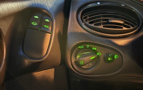 Ford Focus IV, 2004 год, 420 000 рублей, 23 фотография