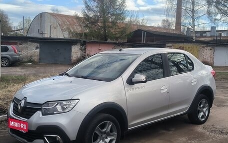 Renault Logan II, 2019 год, 1 090 000 рублей, 1 фотография