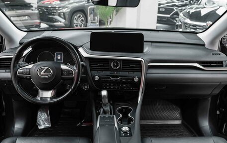 Lexus RX IV рестайлинг, 2019 год, 4 250 000 рублей, 15 фотография