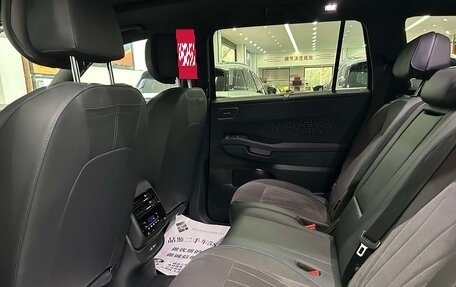 Volkswagen Teramont, 2026 год, 5 800 000 рублей, 10 фотография