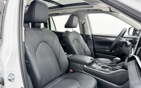 Toyota Highlander, 2026 год, 5 700 000 рублей, 19 фотография